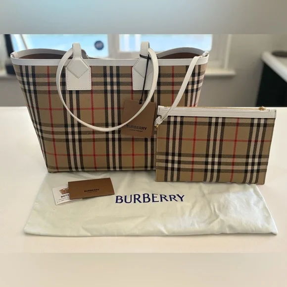 NEW AUTHENTIC BURBERRY SMALL LONDON TOTE - Picture 3 of 16